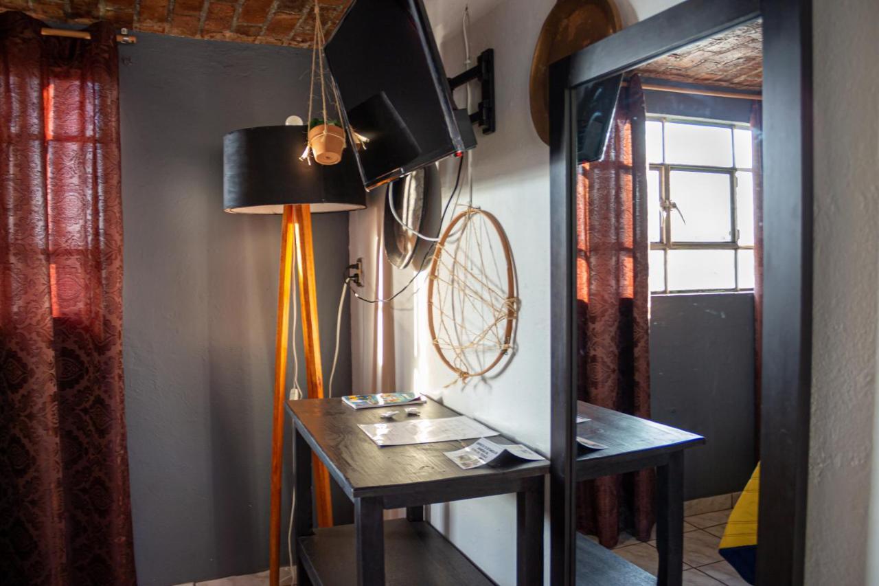 Hotel Boutique Charlotte Arandas ภายนอก รูปภาพ