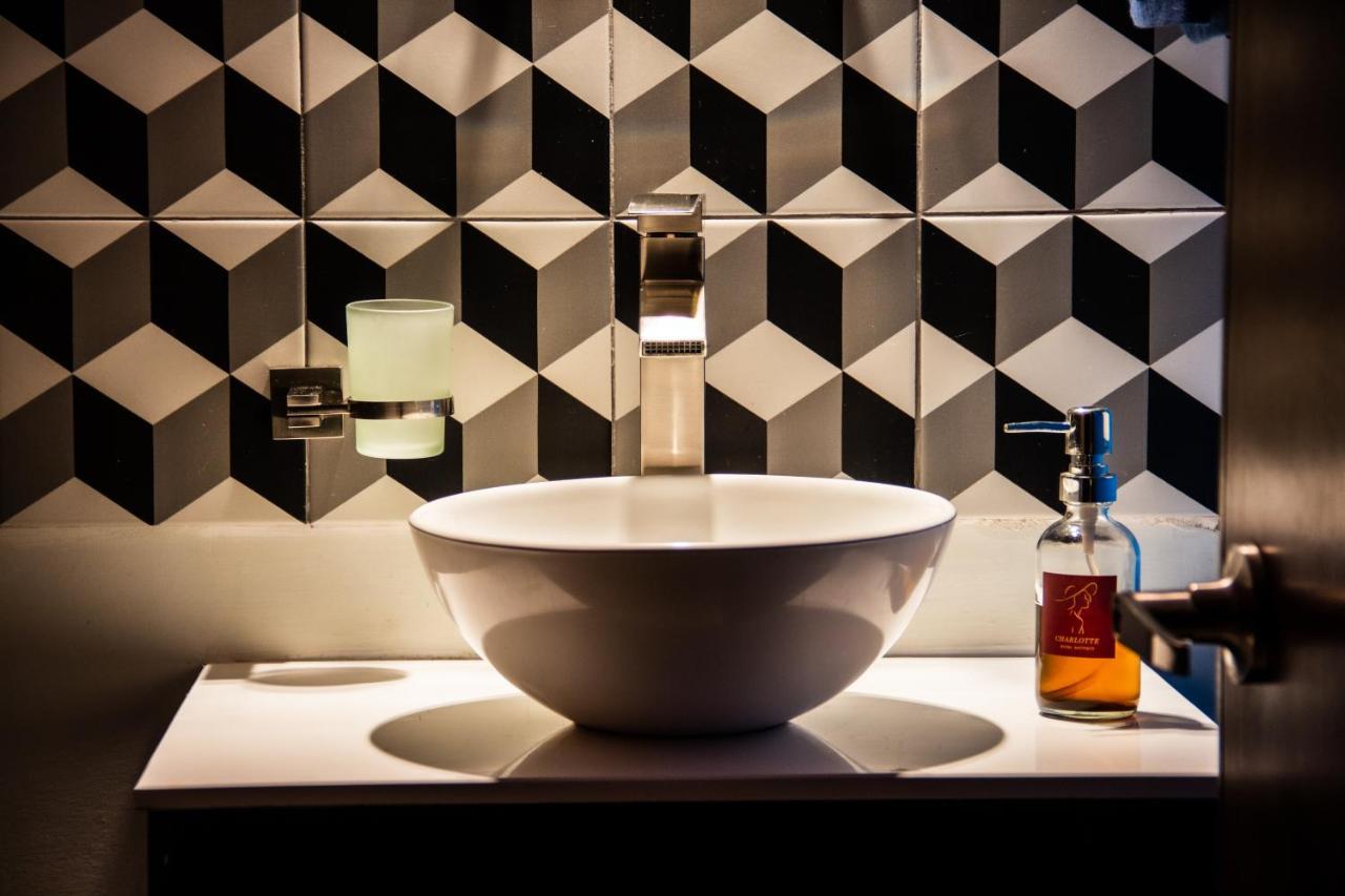 Hotel Boutique Charlotte Arandas ภายนอก รูปภาพ